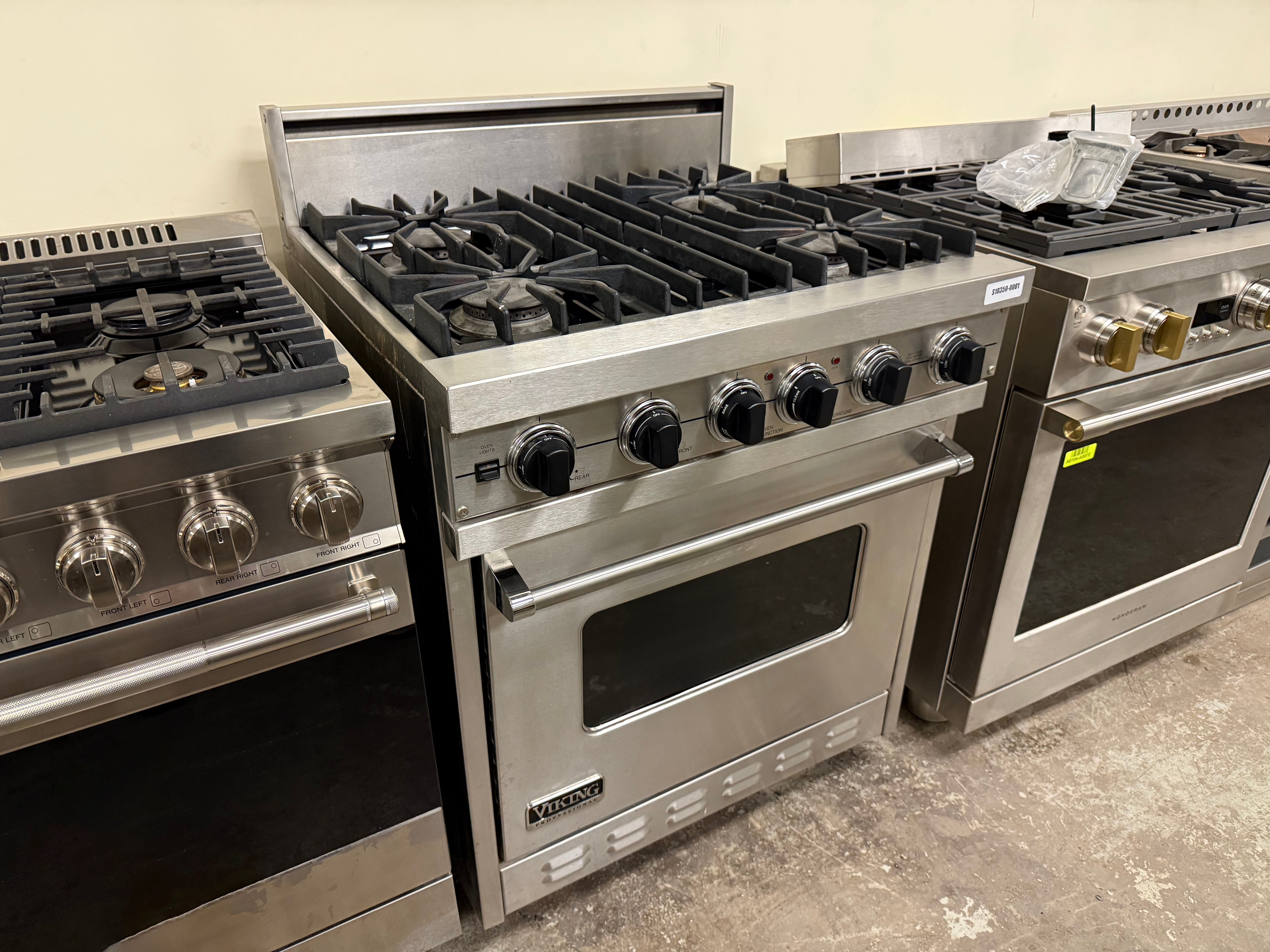 Viking VGSC3074BSS 30" Stainless Steel Pro-Style Gas Range