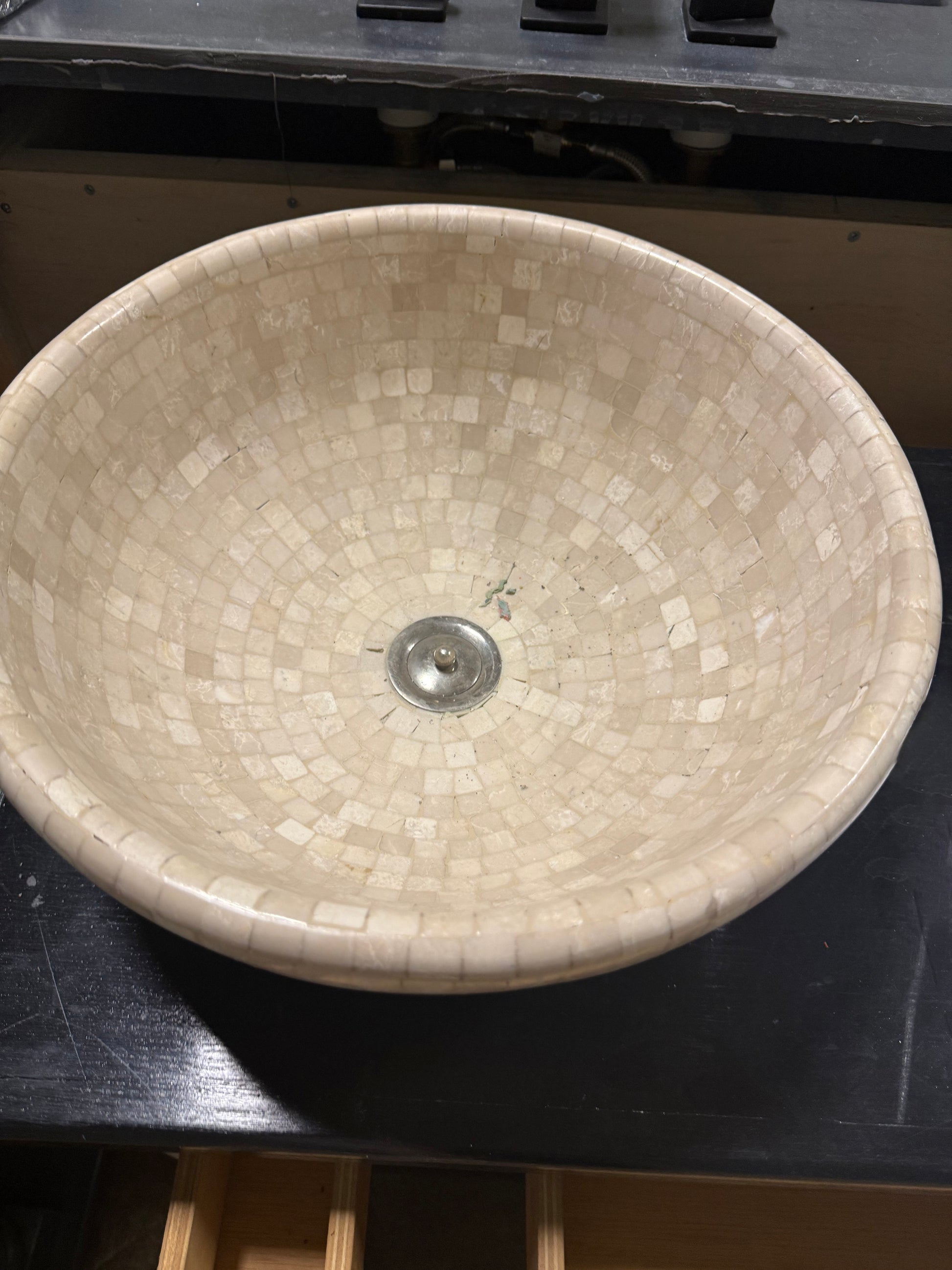 Traditional 30 1/2" Cream Single Vanity with Black Wood Top and Mosaic Top Mount Sink