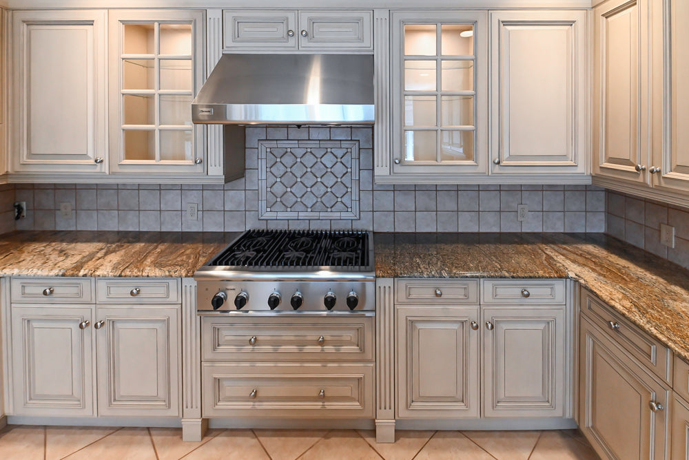 Seimatic Traditional Light Beige Kitchen with Island, Granite Countertops and Appliances