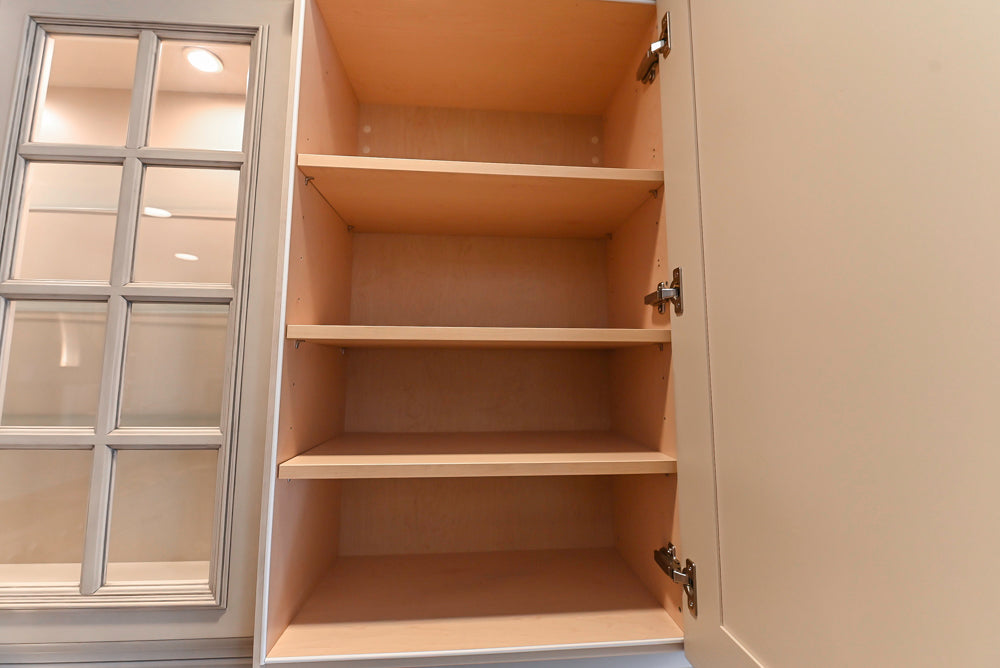 Seimatic Traditional Light Beige Kitchen with Island, Granite Countertops and Appliances