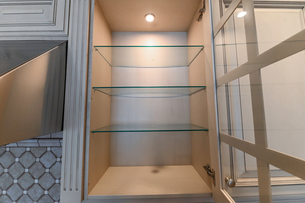 Seimatic Traditional Light Beige Kitchen with Island, Granite Countertops and Appliances