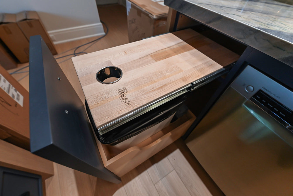 Rein & Jac Transitional Navy & Natural Wood Toned U-Shaped Bar with Marble Countertops, Sink and Faucet