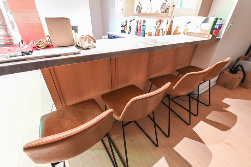 Rein & Jac Transitional Navy & Natural Wood Toned U-Shaped Bar with Marble Countertops, Sink and Faucet