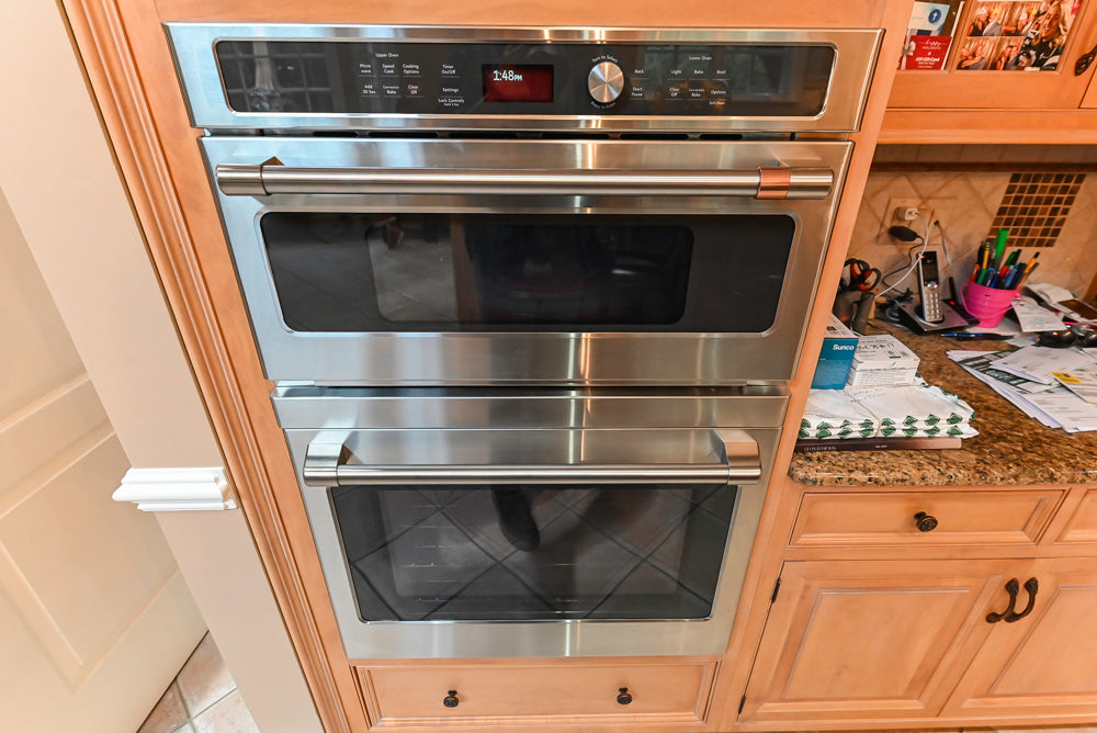 Quality Custom Traditional Natural Wooden Kitchen with Island and Appliances