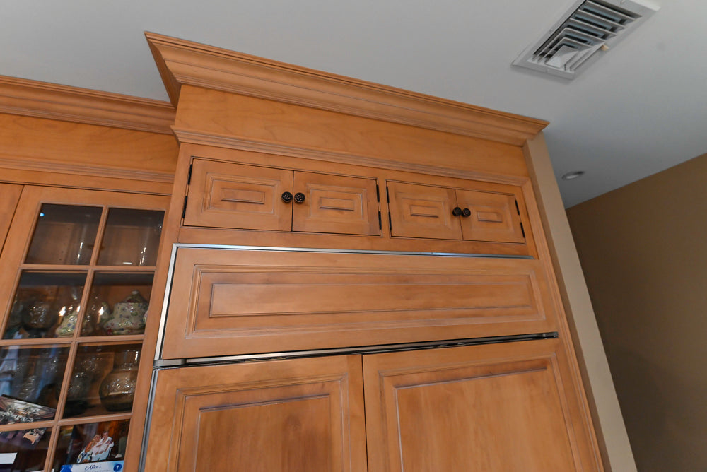 Quality Custom Traditional Natural Wooden Kitchen with Island and Appliances