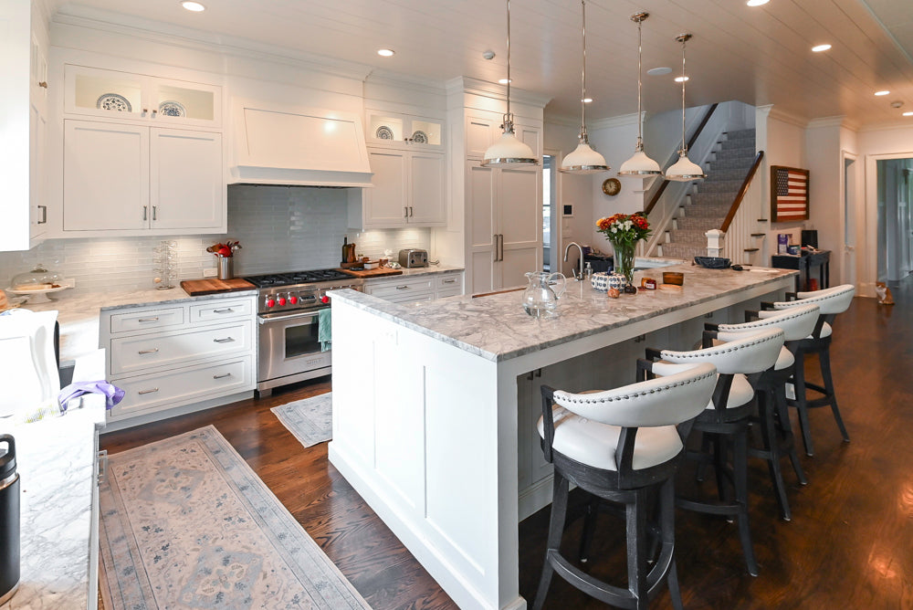 Custom Transitional White Kitchen with Island, Marble Countertop and Sub-Zero & Wolf Appliances
