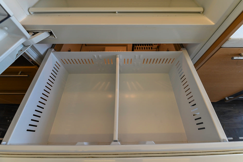 Poggenpohl Modern Light Wood Veneer Kitchen with White Marble Countertops and Appliances