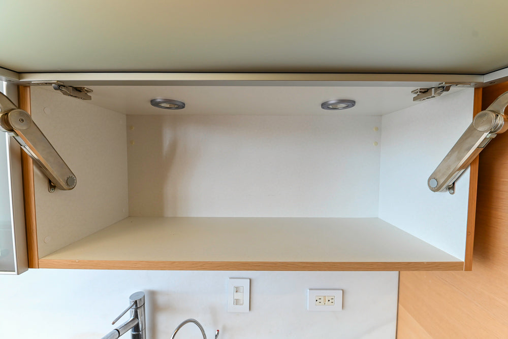 Poggenpohl Modern Light Wood Veneer Kitchen with White Marble Countertops and Appliances