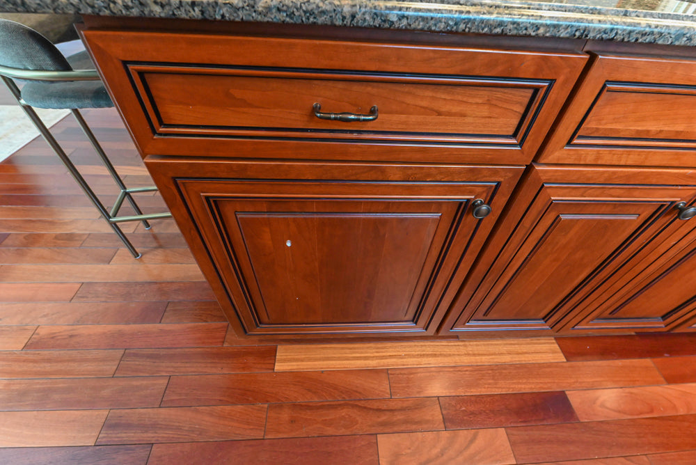 Pennville Traditional Wooden Kitchen with Granite Countertops and Thermador Appliances