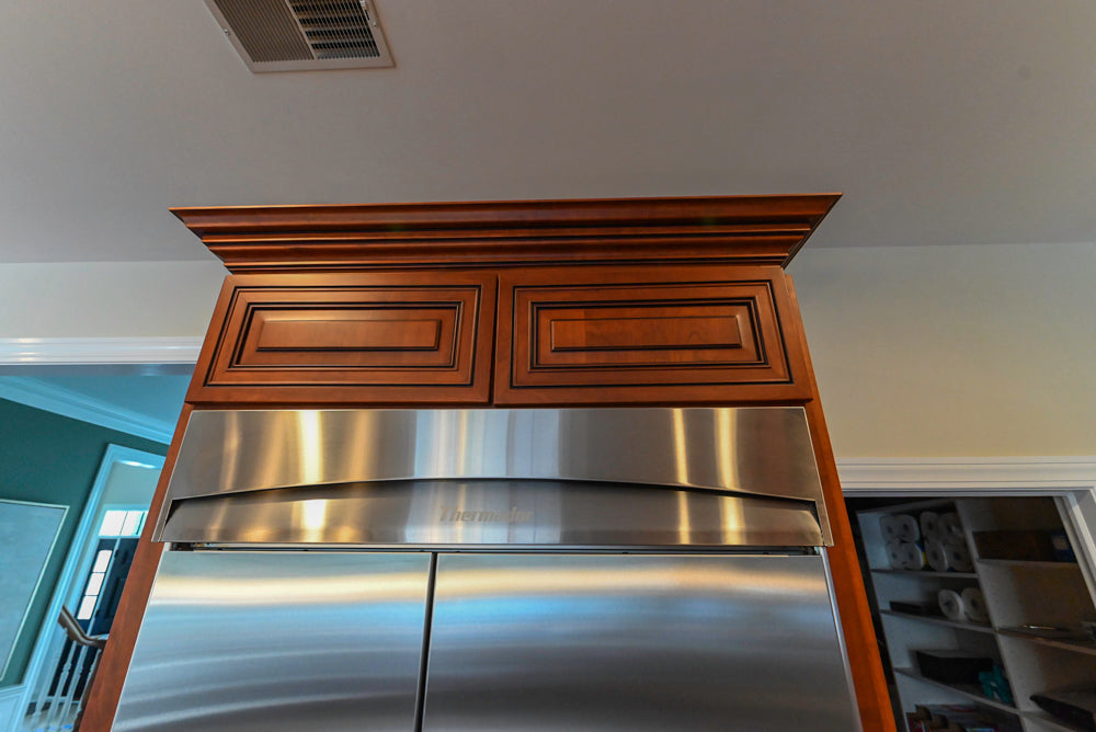 Pennville Traditional Wooden Kitchen with Granite Countertops and Thermador Appliances