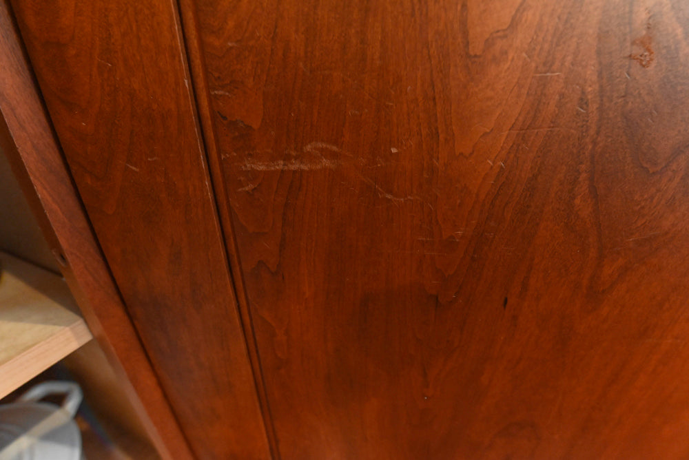 Pennville Traditional Wooden Kitchen with Granite Countertops and Thermador Appliances