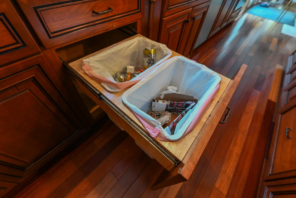 Pennville Traditional Wooden Kitchen with Granite Countertops and Thermador Appliances