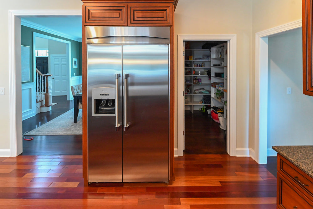 Pennville Traditional Wooden Kitchen with Granite Countertops and Thermador Appliances