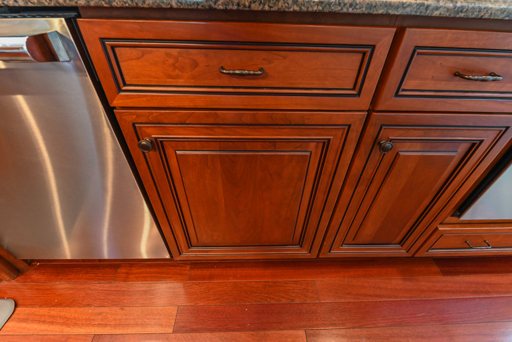 Pennville Traditional Wooden Kitchen with Granite Countertops and Thermador Appliances