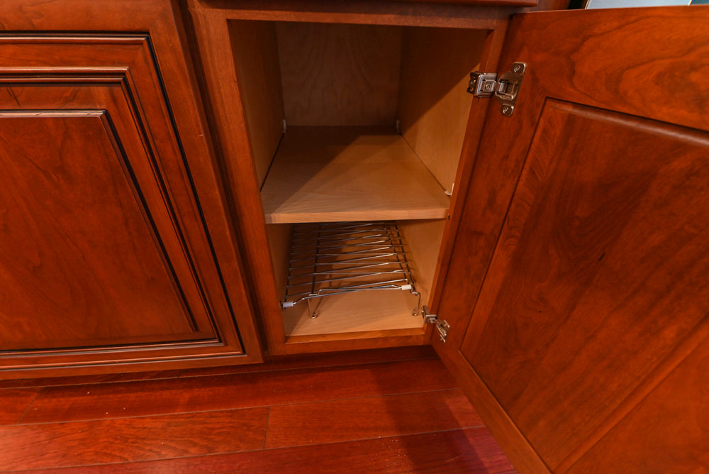 Pennville Traditional Wooden Kitchen with Granite Countertops and Thermador Appliances