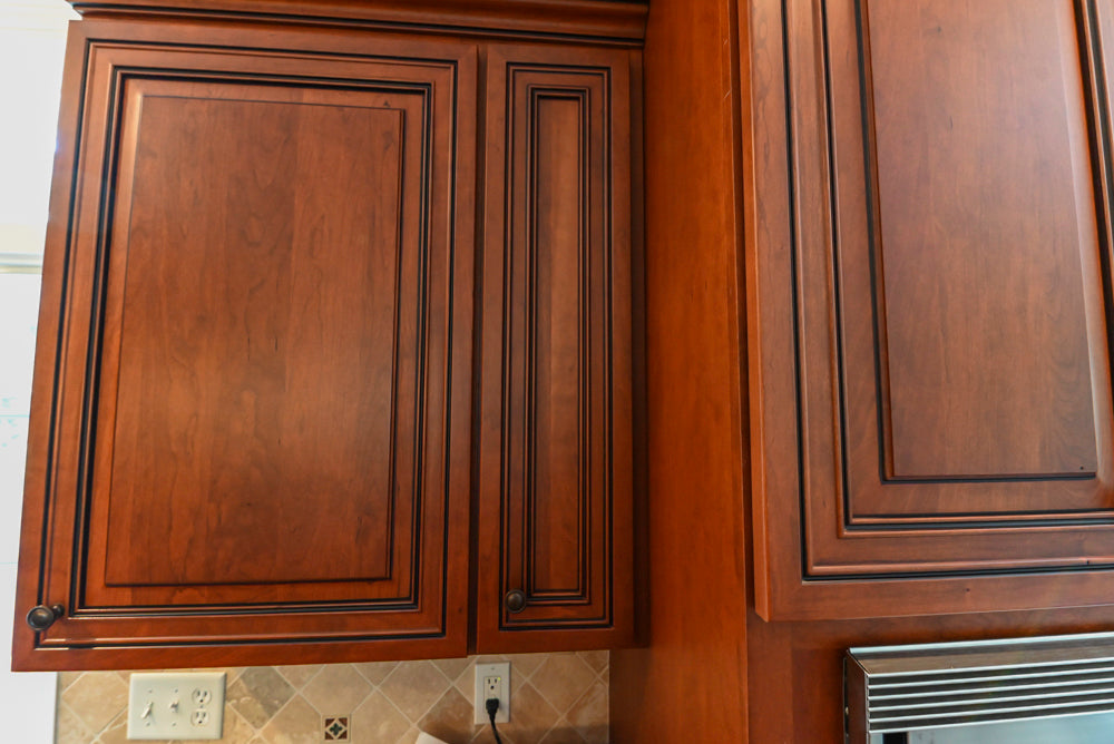 Pennville Traditional Wooden Kitchen with Granite Countertops and Thermador Appliances