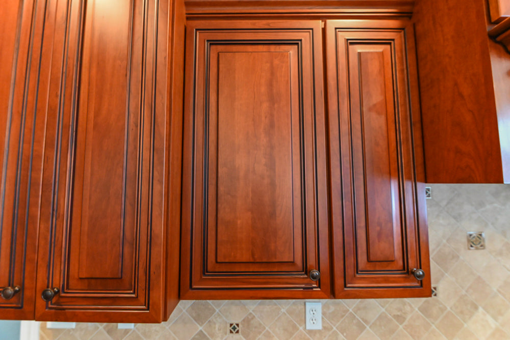 Pennville Traditional Wooden Kitchen with Granite Countertops and Thermador Appliances