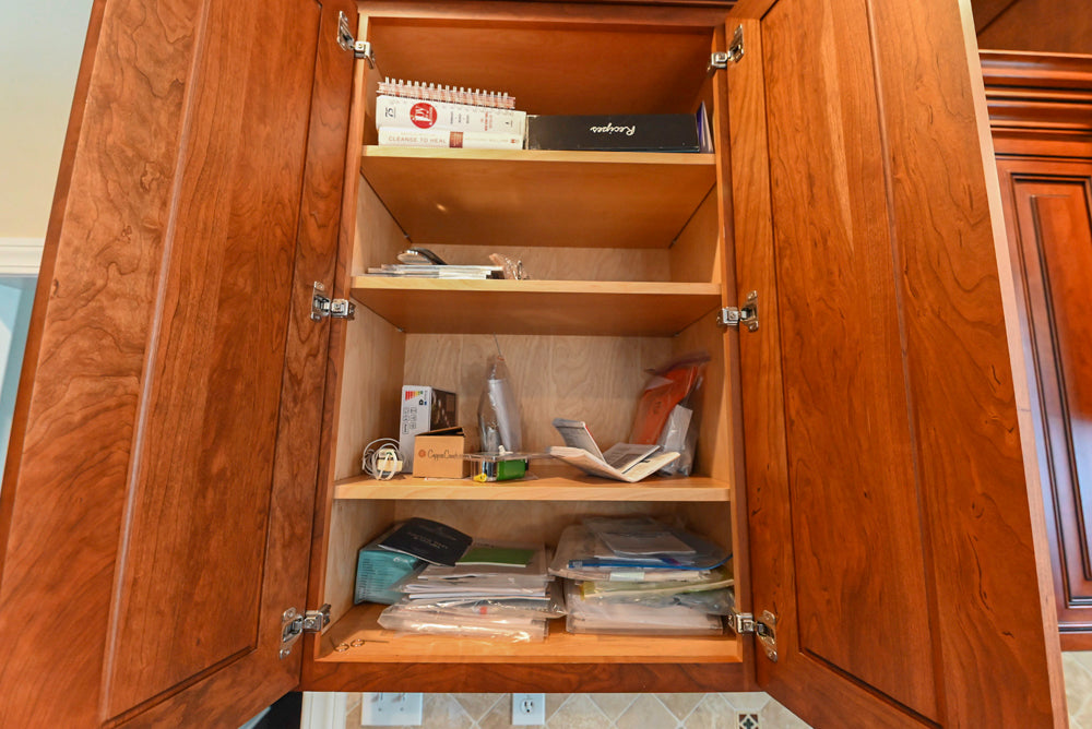 Pennville Traditional Wooden Kitchen with Granite Countertops and Thermador Appliances