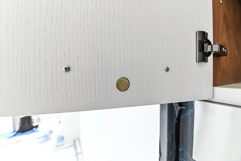 Smallbone Transitional White Kitchen with Island and Quartzite Countertops