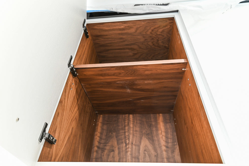 Smallbone Transitional White Kitchen with Island and Quartzite Countertops