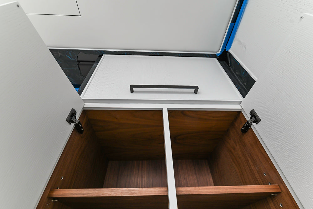 Smallbone Transitional White Kitchen with Island and Quartzite Countertops