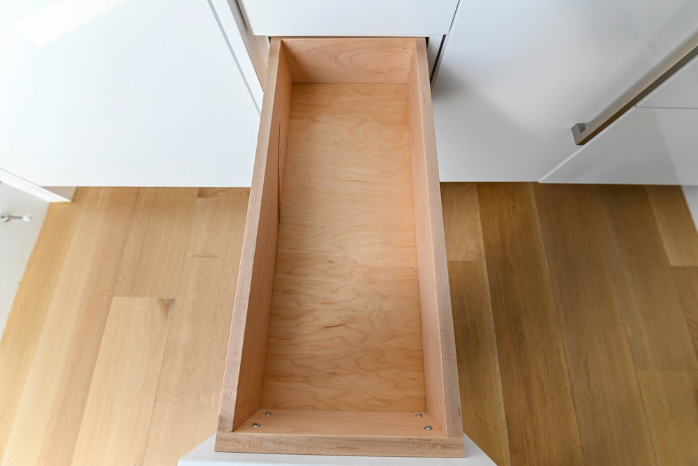 Brubaker Modern White Lacquered Butler's Pantry with Stone Countertops and Ice Maker