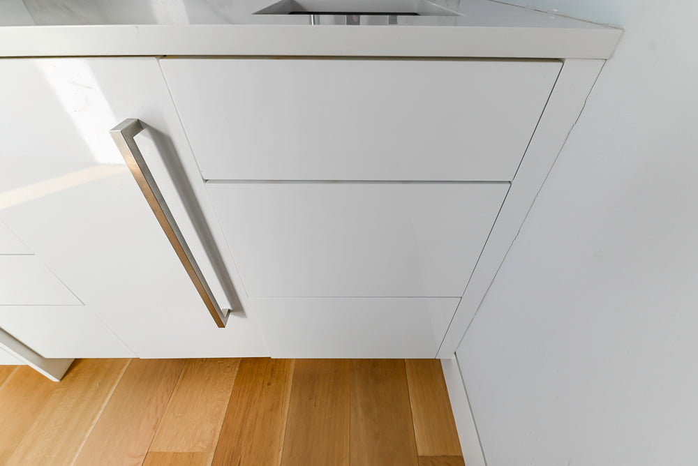 Brubaker Modern White Lacquered Butler's Pantry with Stone Countertops and Ice Maker