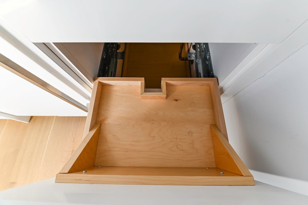 Brubaker Modern White Lacquered Butler's Pantry with Stone Countertops and Ice Maker