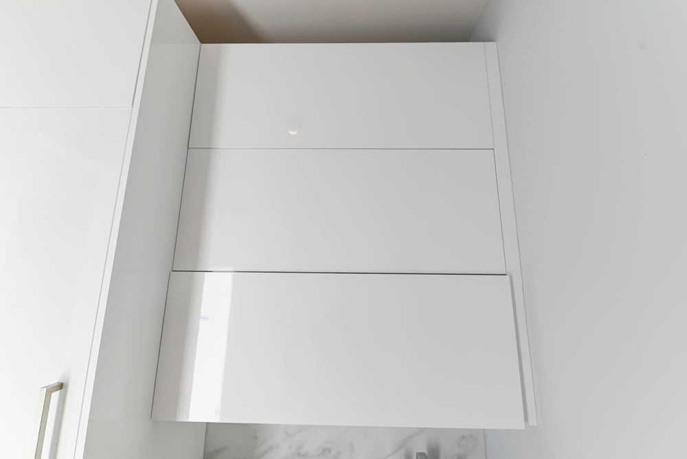 Brubaker Modern White Lacquered Butler's Pantry with Stone Countertops and Ice Maker