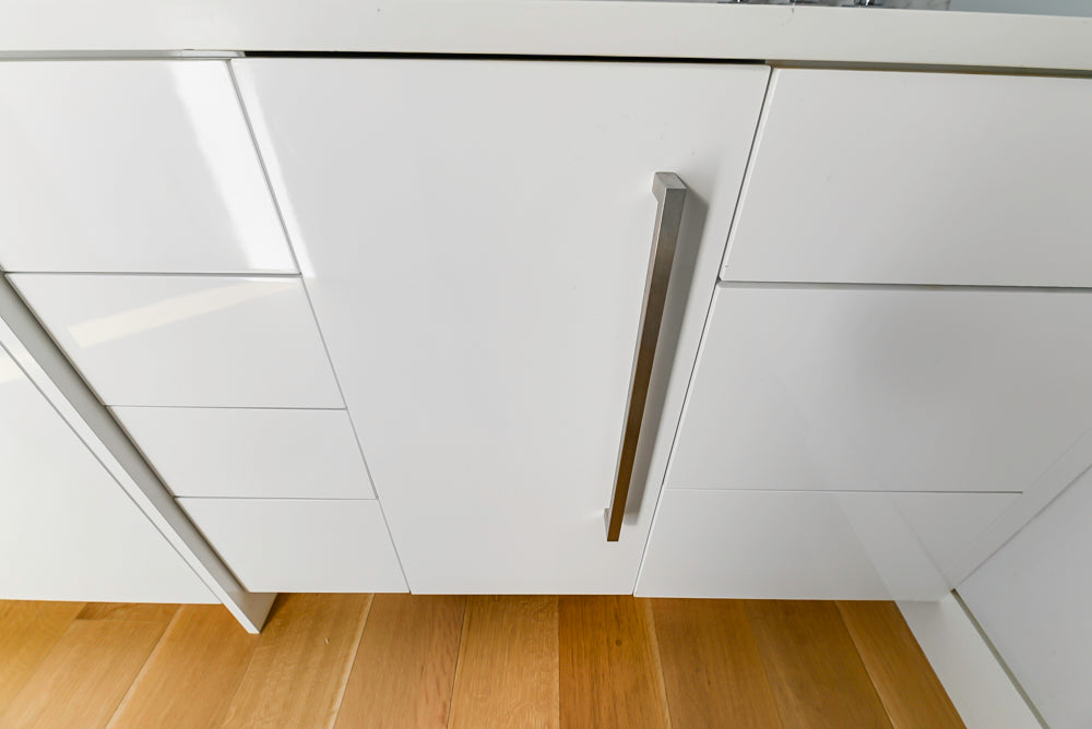 Brubaker Modern White Lacquered Butler's Pantry with Stone Countertops and Ice Maker