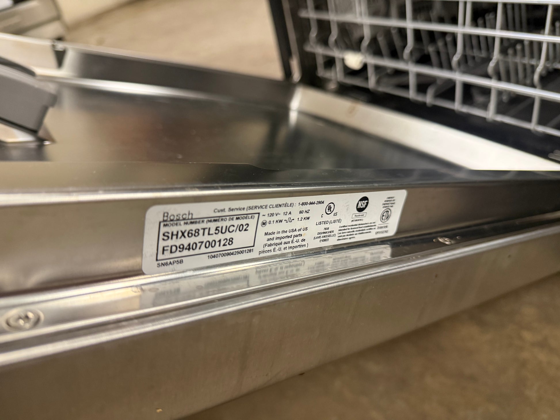 Bosch SHX68TL5UC 24" Stainless Steel Dishwasher, Pre-Owned