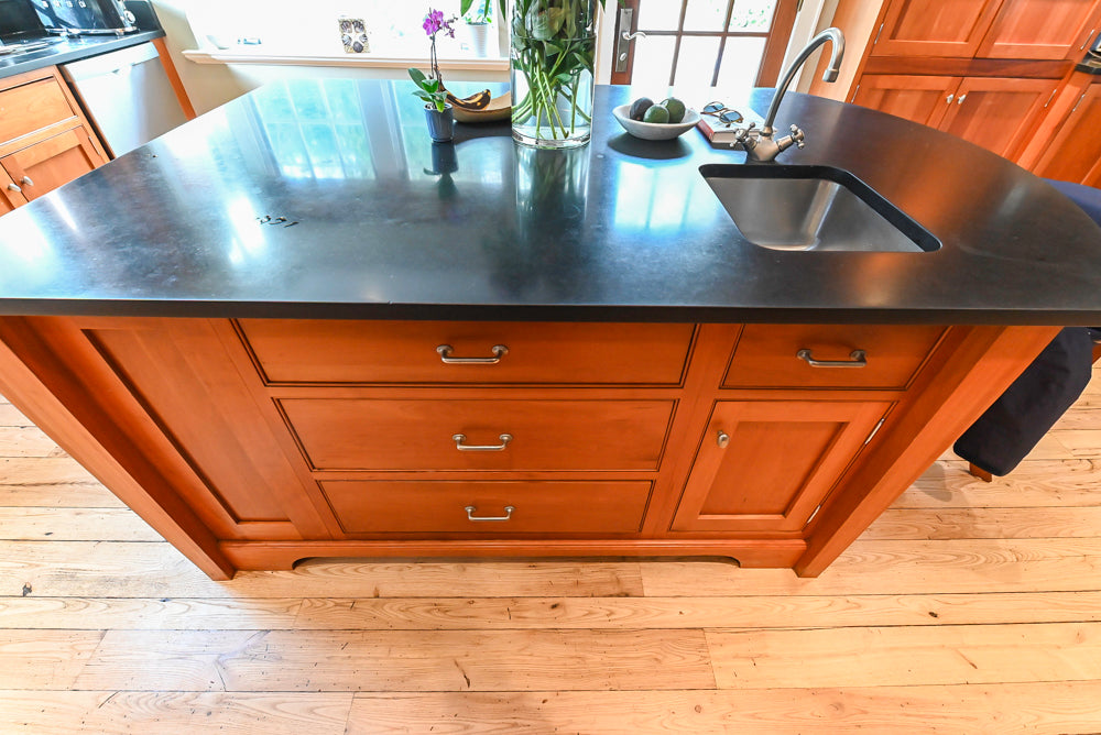 ÒThe DavenportÓ Traditional Wooden Kitchen with Island and 48" Sub-Zero Refrigerator
