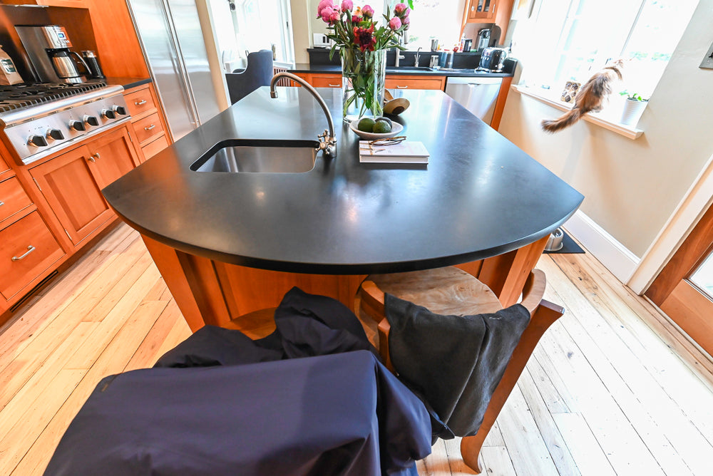 ÒThe DavenportÓ Traditional Wooden Kitchen with Island and 48" Sub-Zero Refrigerator