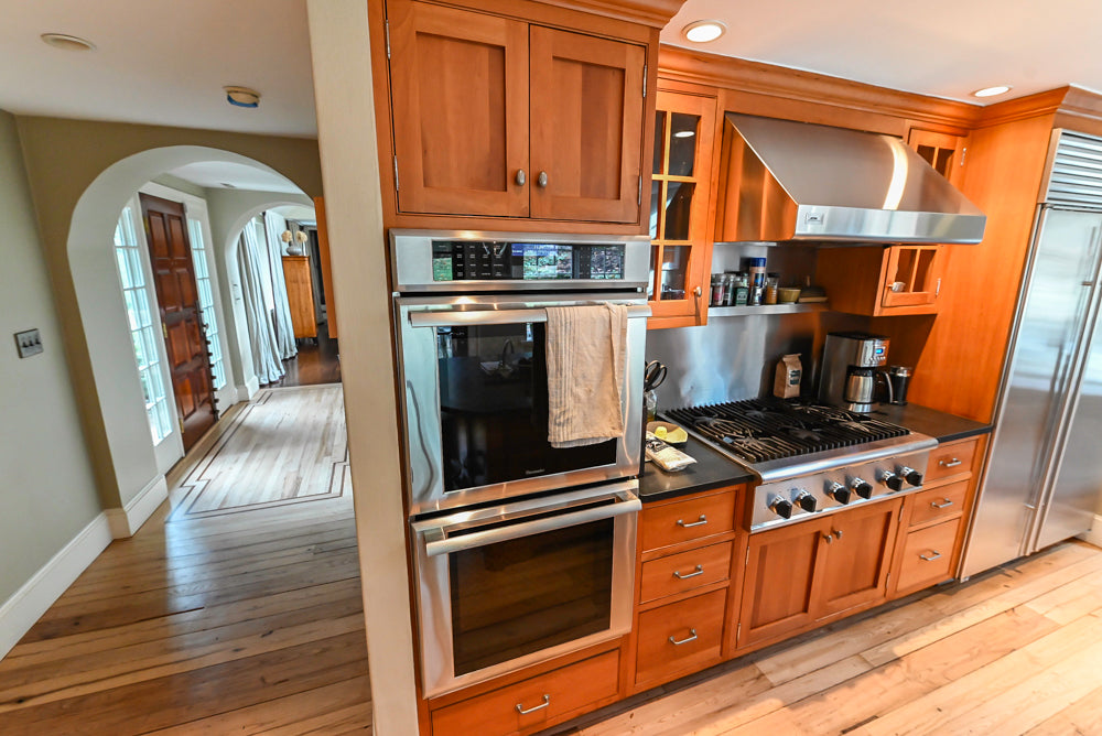 ÒThe DavenportÓ Traditional Wooden Kitchen with Island and 48" Sub-Zero Refrigerator