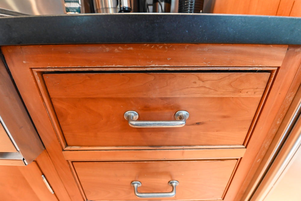 ÒThe DavenportÓ Traditional Wooden Kitchen with Island and 48" Sub-Zero Refrigerator
