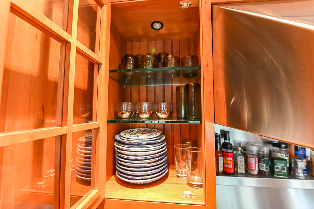 ÒThe DavenportÓ Traditional Wooden Kitchen with Island and 48" Sub-Zero Refrigerator