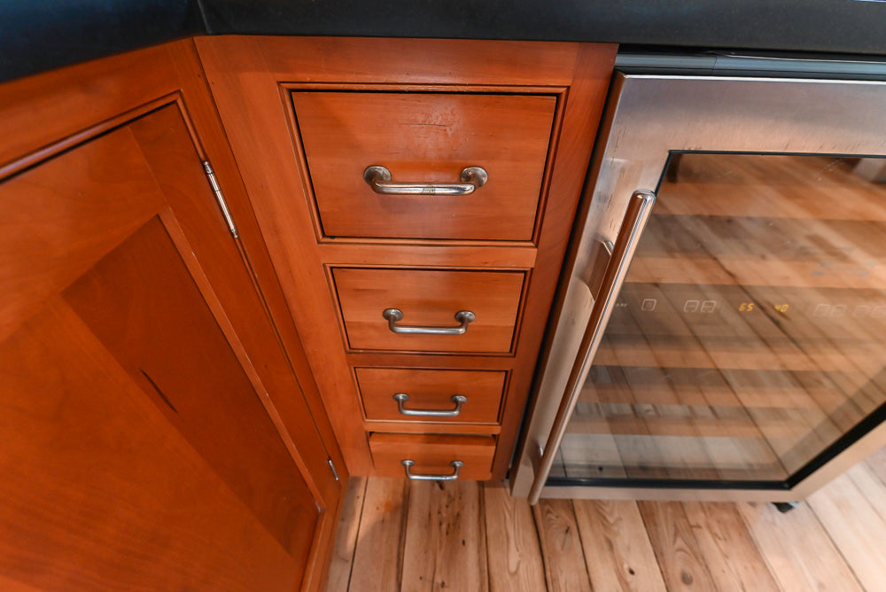 ÒThe DavenportÓ Traditional Wooden Kitchen with Island and 48" Sub-Zero Refrigerator