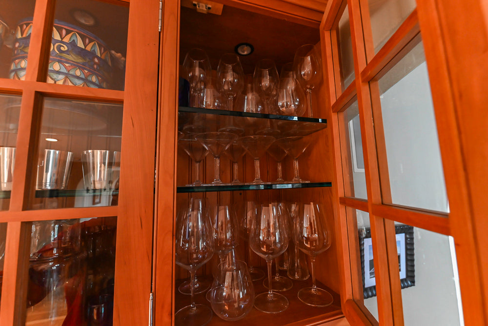 ÒThe DavenportÓ Traditional Wooden Kitchen with Island and 48" Sub-Zero Refrigerator