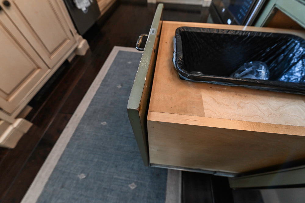 ÒThe HarcourtÓ Traditional Two-Tone Distressed Kitchen with Green Island, Granite Countertops and Appliances