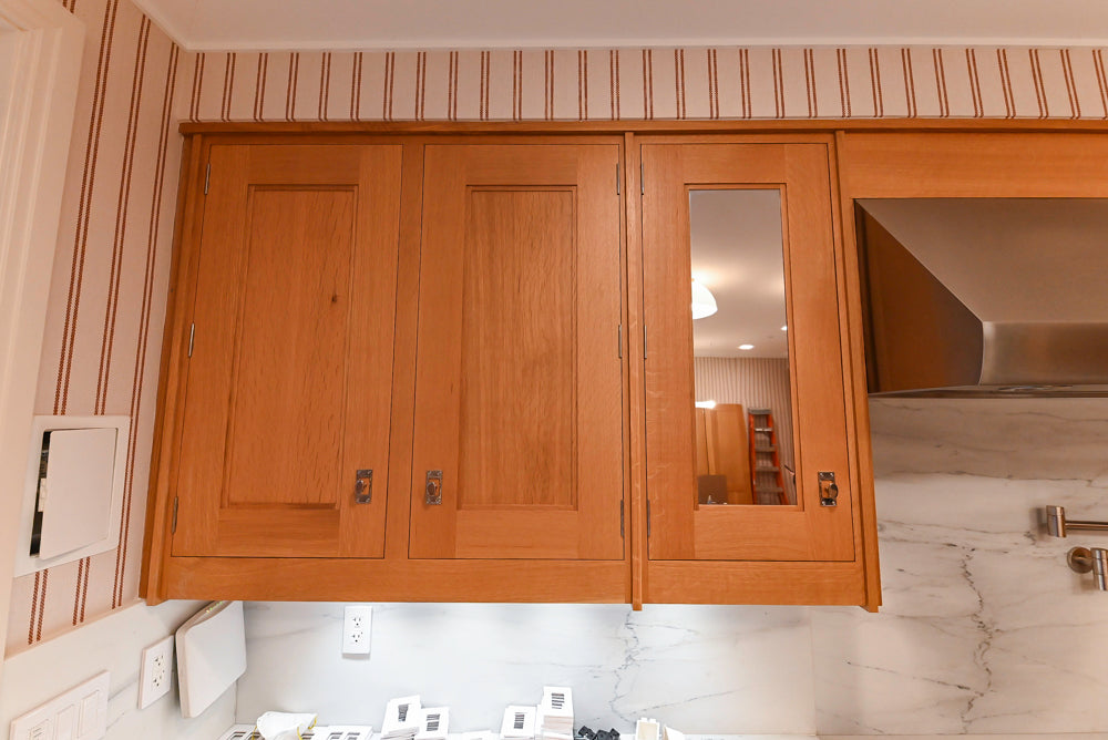 Christopher Peacock "Culinarium" Transitional Rift-Sawn White Oak Kitchen with Island