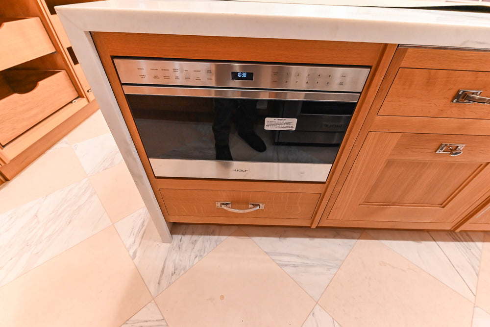Christopher Peacock "Culinarium" Transitional Rift-Sawn White Oak Kitchen with Island