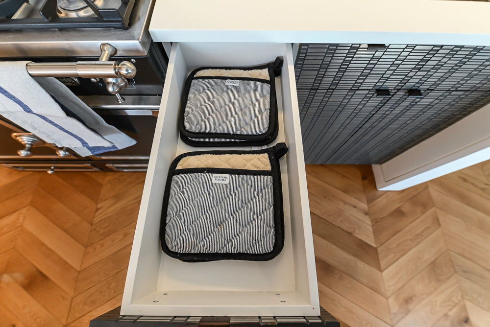 "The Maison Moderne" Kitchen with La Cornue CornuFŽ 110 Range and Marble Top Table