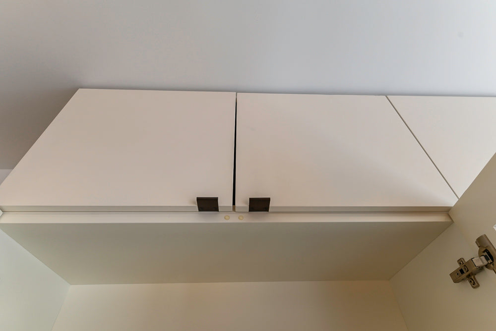 "The Maison Moderne" Kitchen with La Cornue CornuFŽ 110 Range and Marble Top Table