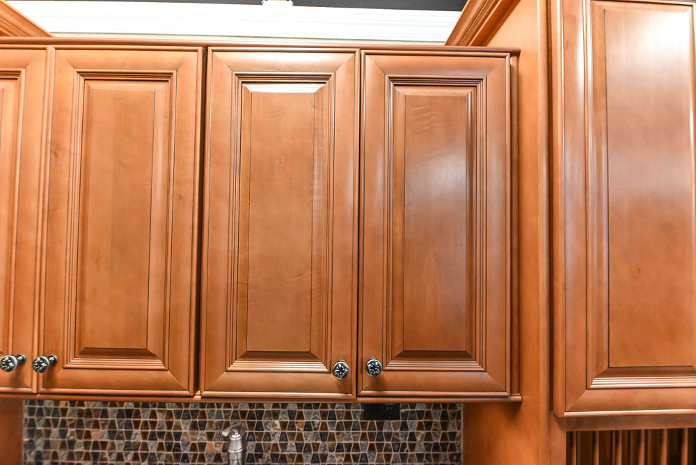 Wolf Classic Cabinets Hudson Wooden Traditional Partial Kitchen Cabinets with Sink and Faucet