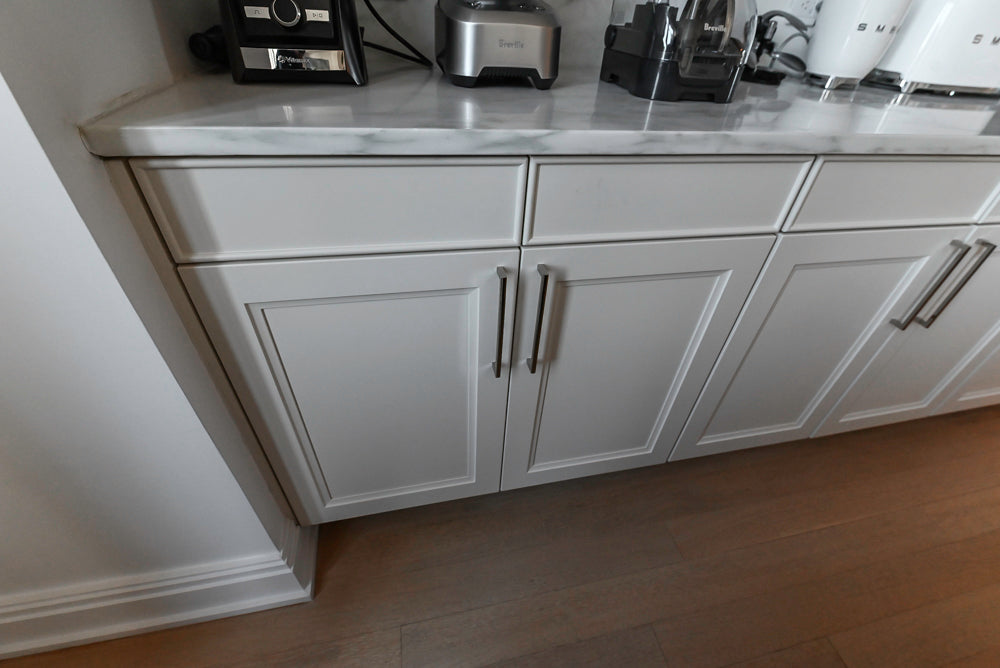 SieMatic Transitional White Kitchen with Island & Luxury Appliances