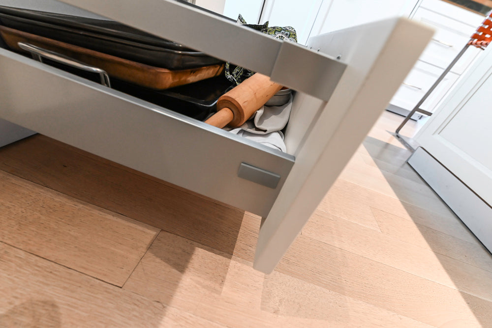 SieMatic Transitional White Kitchen with Island & Luxury Appliances