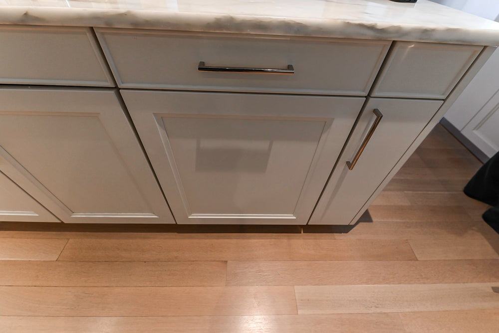 SieMatic Transitional White Kitchen with Island & Luxury Appliances