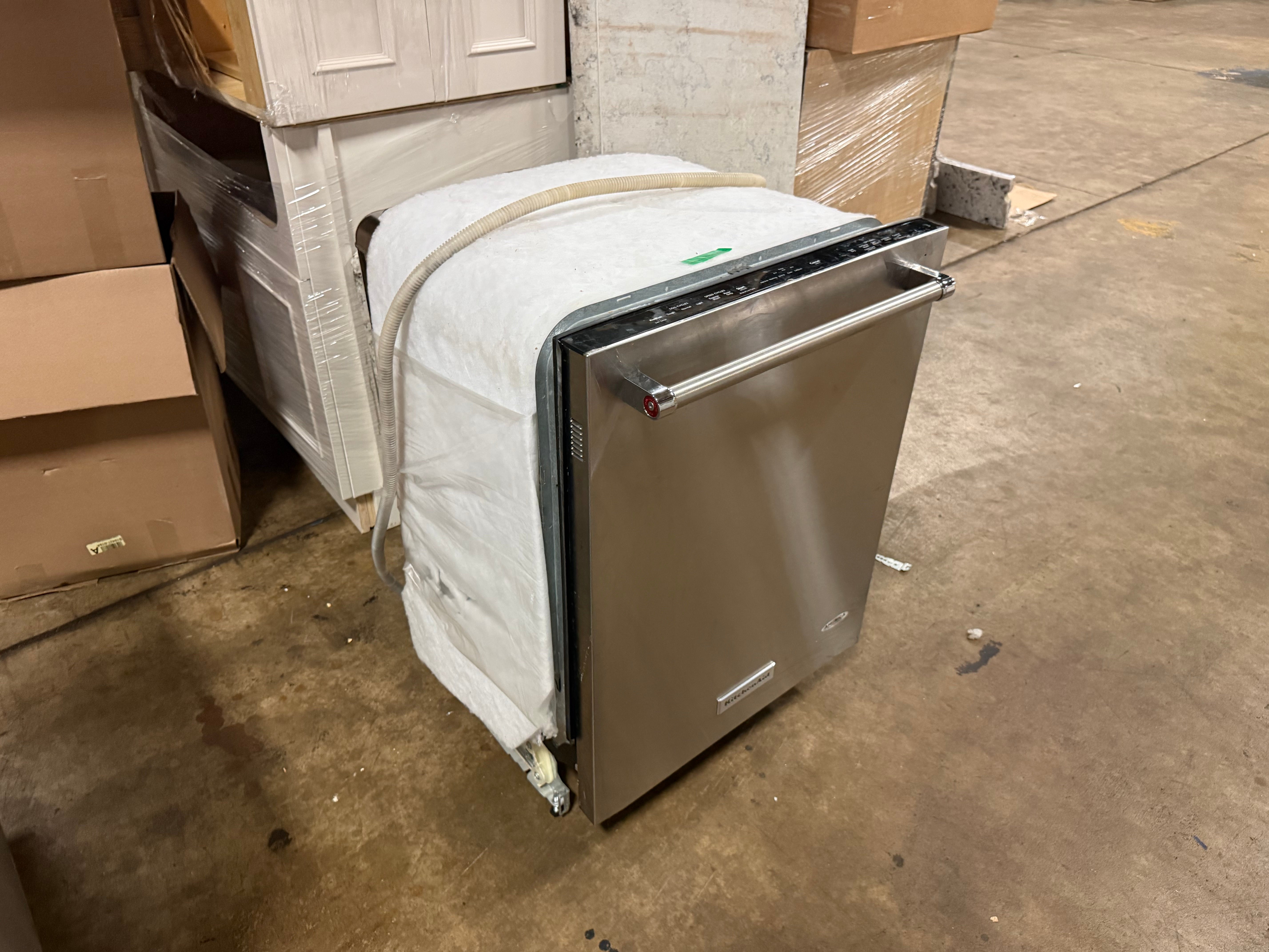 KitchenAid KDTE104ESS 24" Stainless Steel Dishwasher