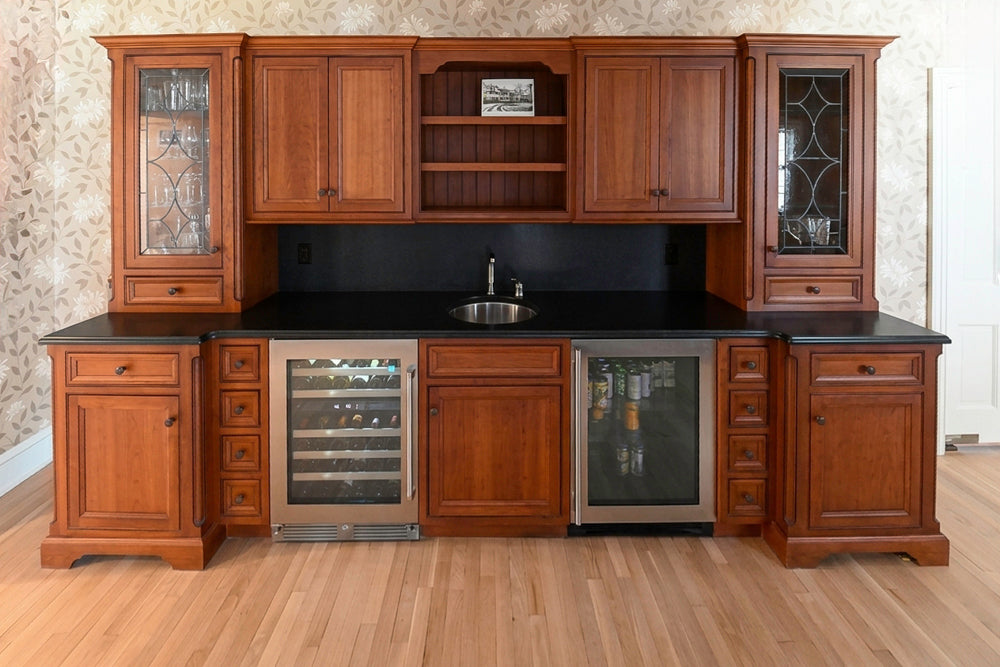 Plain & Fancy Traditional Wooden Wet Bar with Appliances