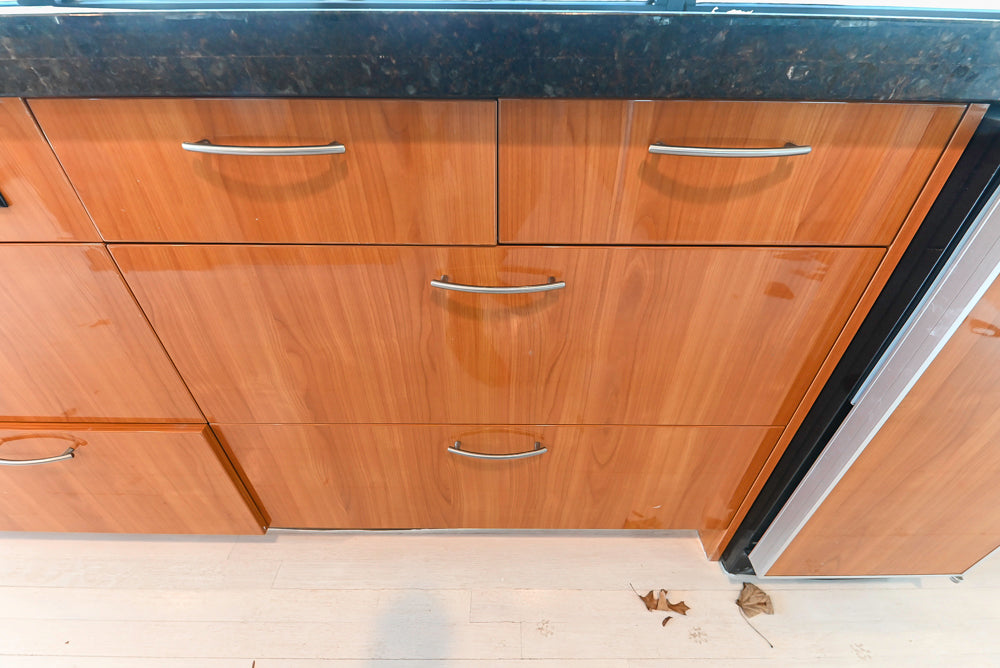 Neff Modern Kitchen with Island and 48" Viking Refrigerator